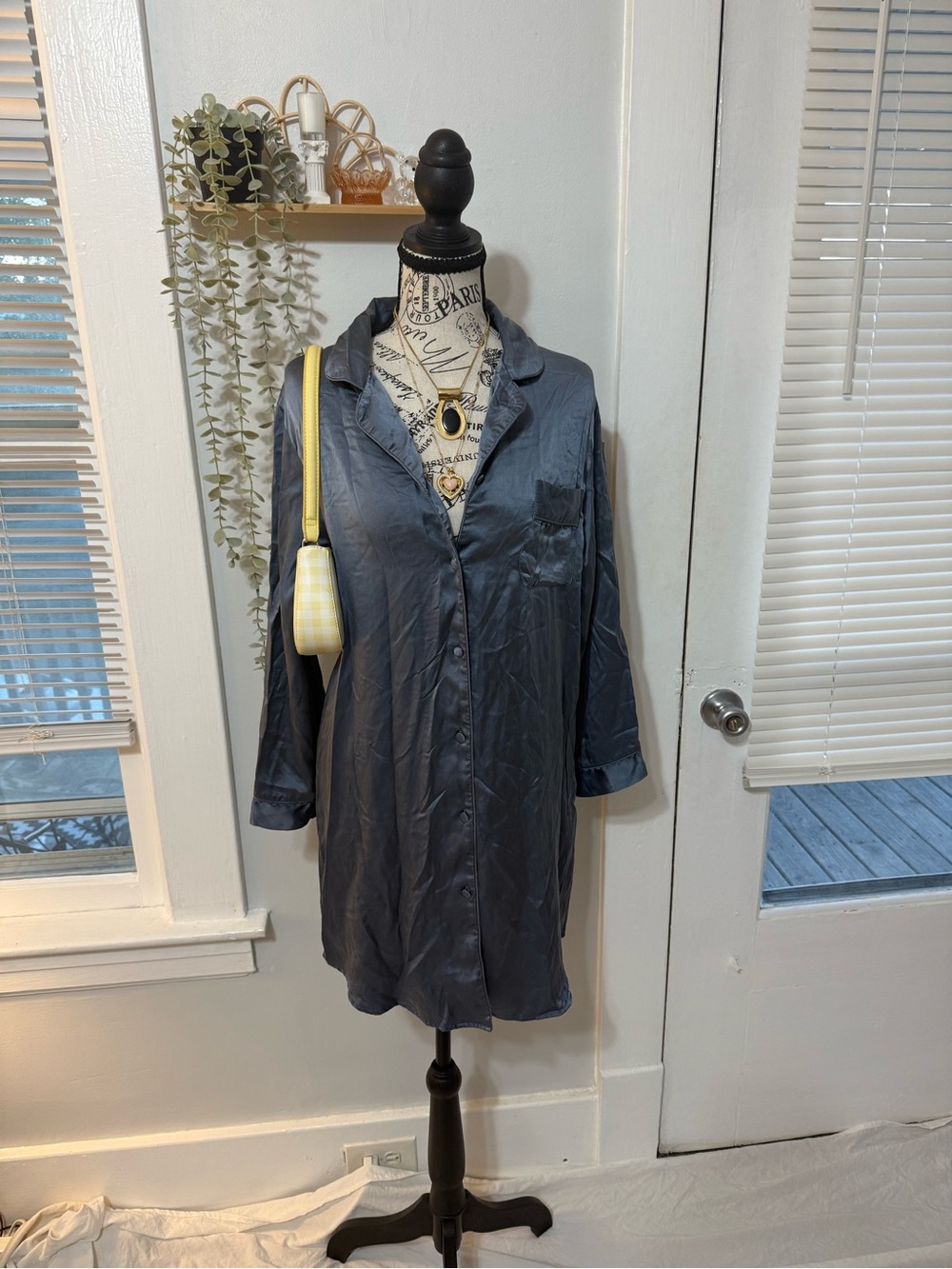 Texere blue Y2K silk nightgown 100% silk
size S
